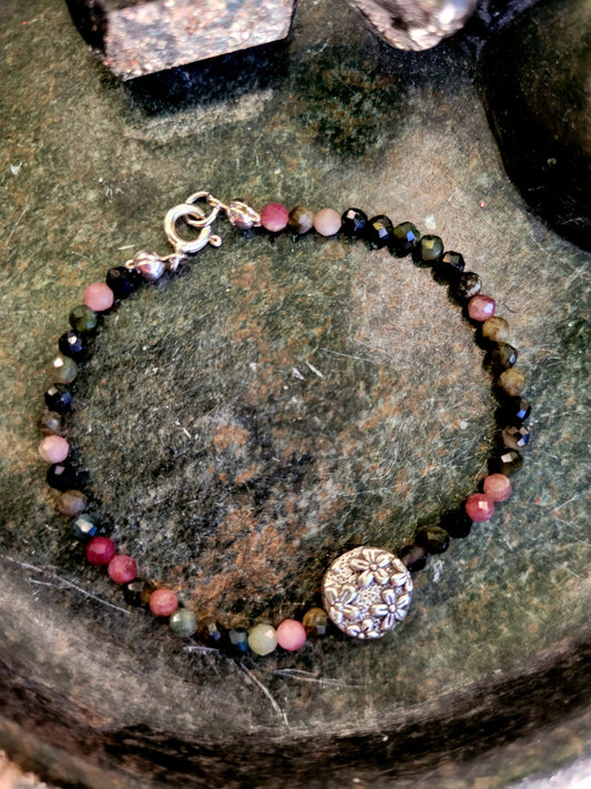 Bracelet en Tourmaline multicolore facettée et fermoir en Argent