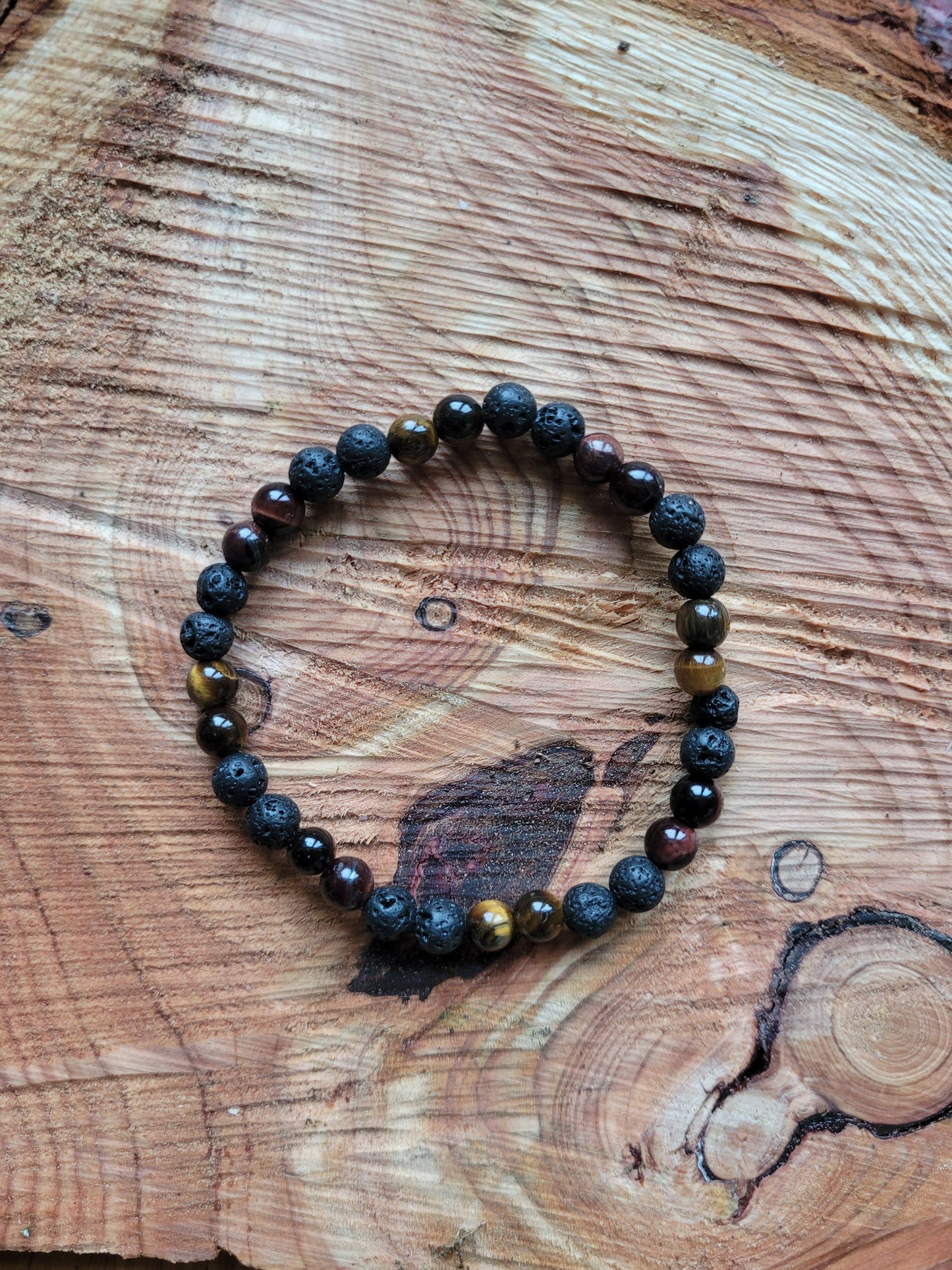 Bracelet en Lave, Oeil de Tigre et Oeil de Boeuf
