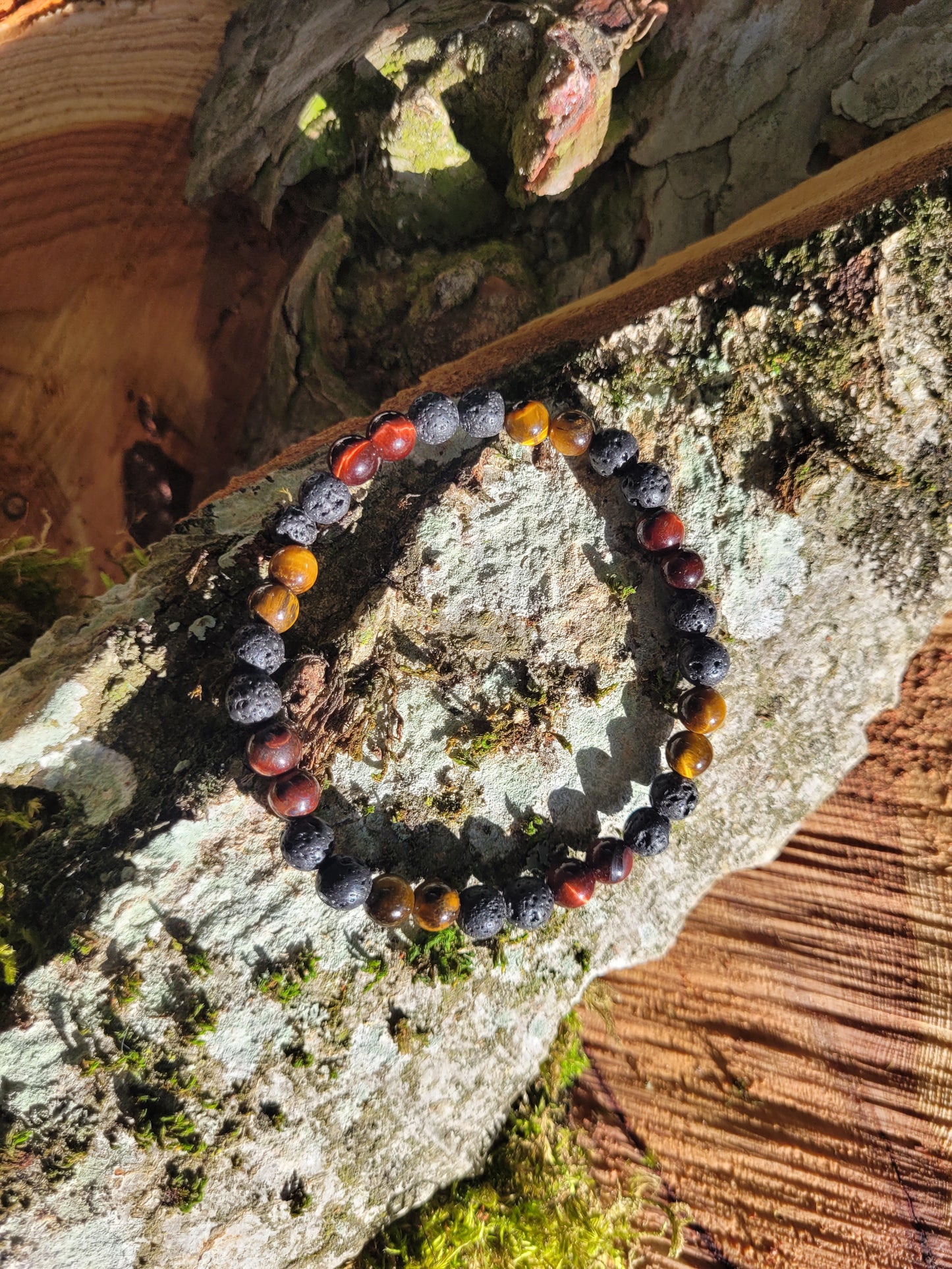 Bracelet en Lave, Oeil de Tigre et Oeil de Boeuf