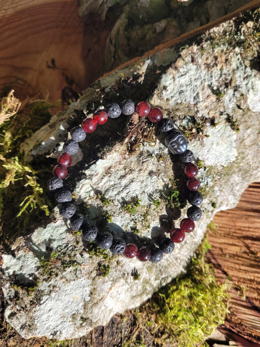Bracelet en Lave et Grenat Almandin et Bouddha en Hématite