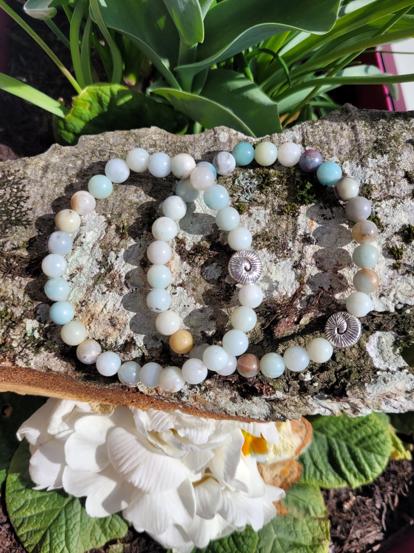 Bracelet en Amazonite multicolore et escargot argenté