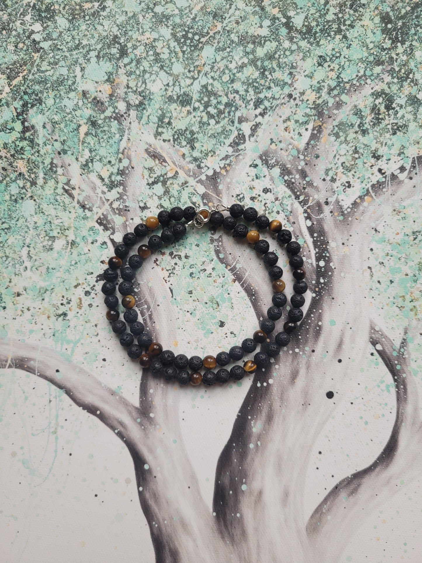 Collier en Lave et Oeil de Tigre