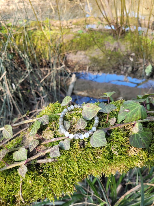 Bracelet en Sélénite, Labradorite et spirale argentée