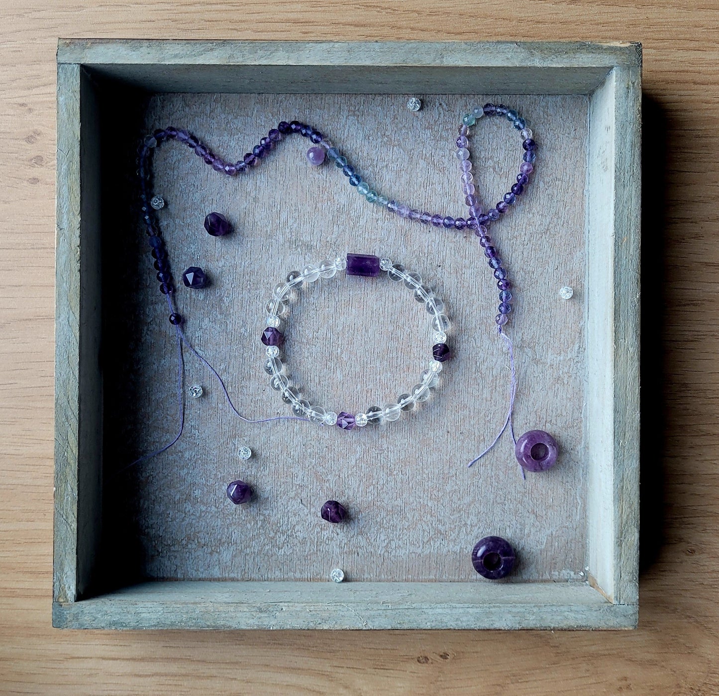 Bracelet en Améthyste, Cristal iris et Cristal de Roche