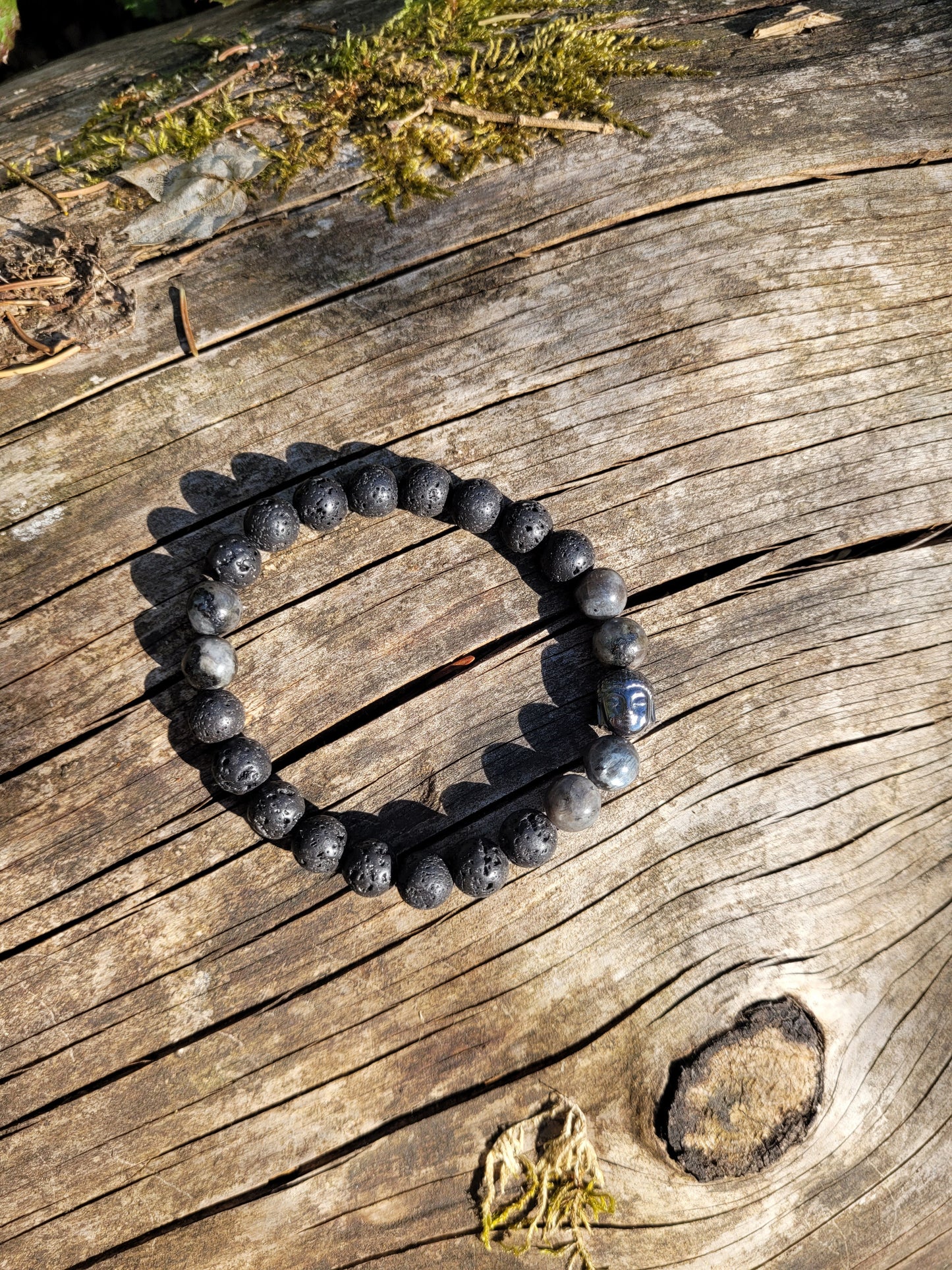 Bracelet en Lave, Labradorite et Bouddha en Hématite